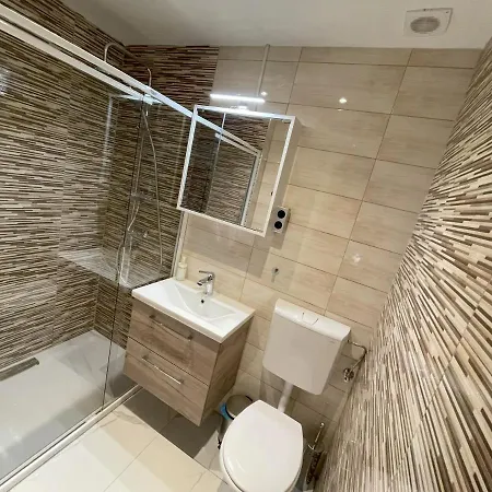 Apartment Mano